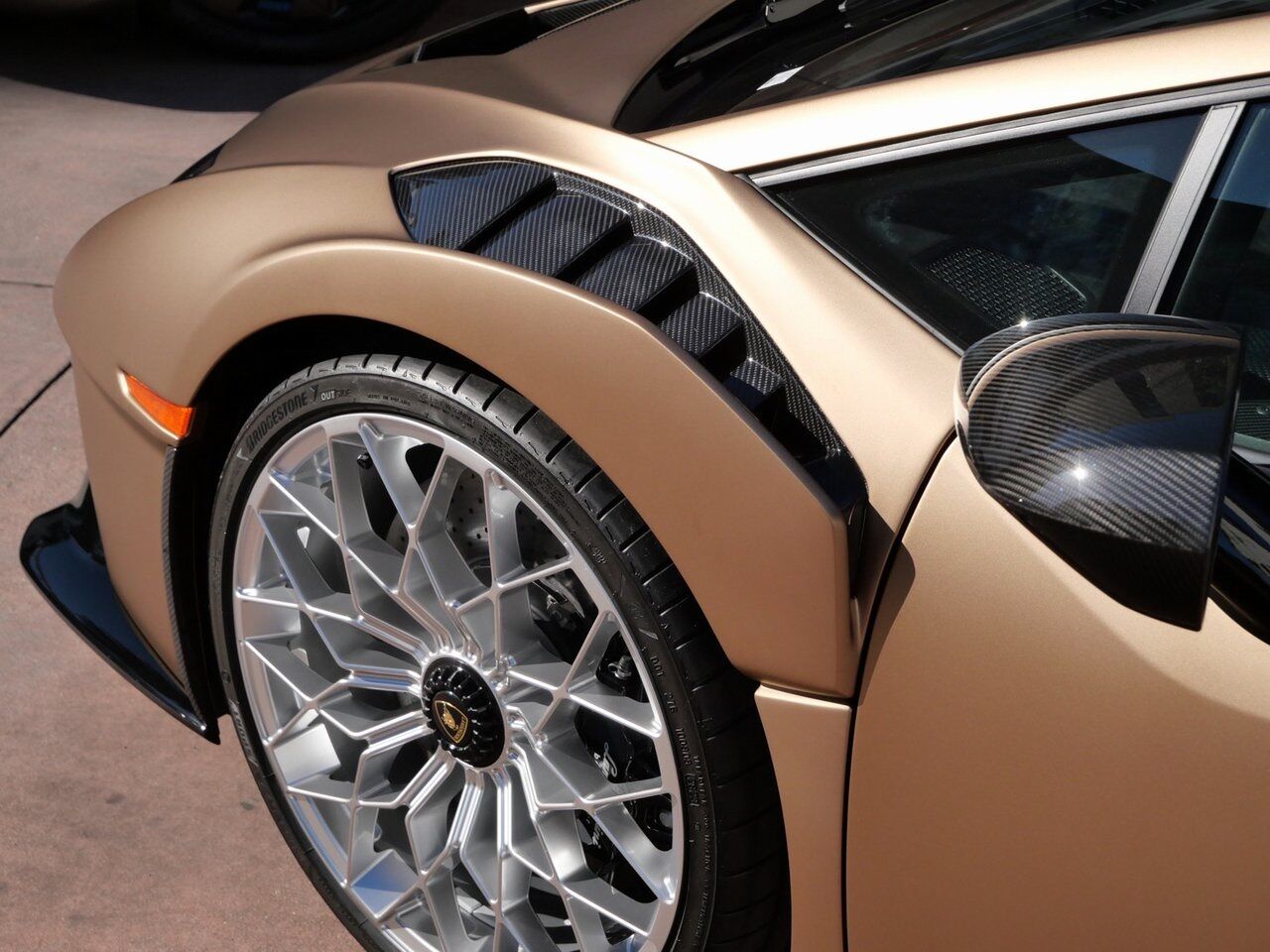 2024 Lamborghini Huracan STO Base Base Lawrence KS