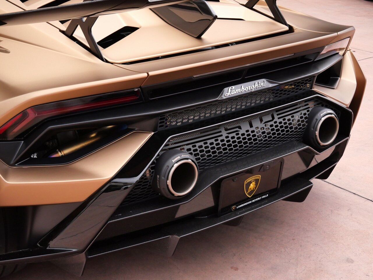 2024 Lamborghini Huracan STO Base Base Lawrence KS