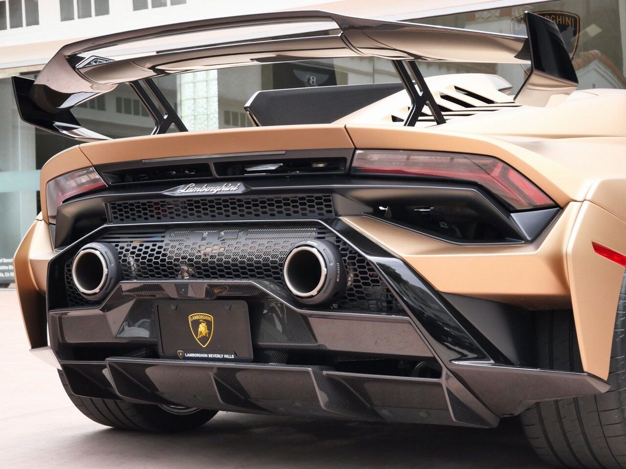 2024 Lamborghini Huracan STO Base Base Lawrence KS