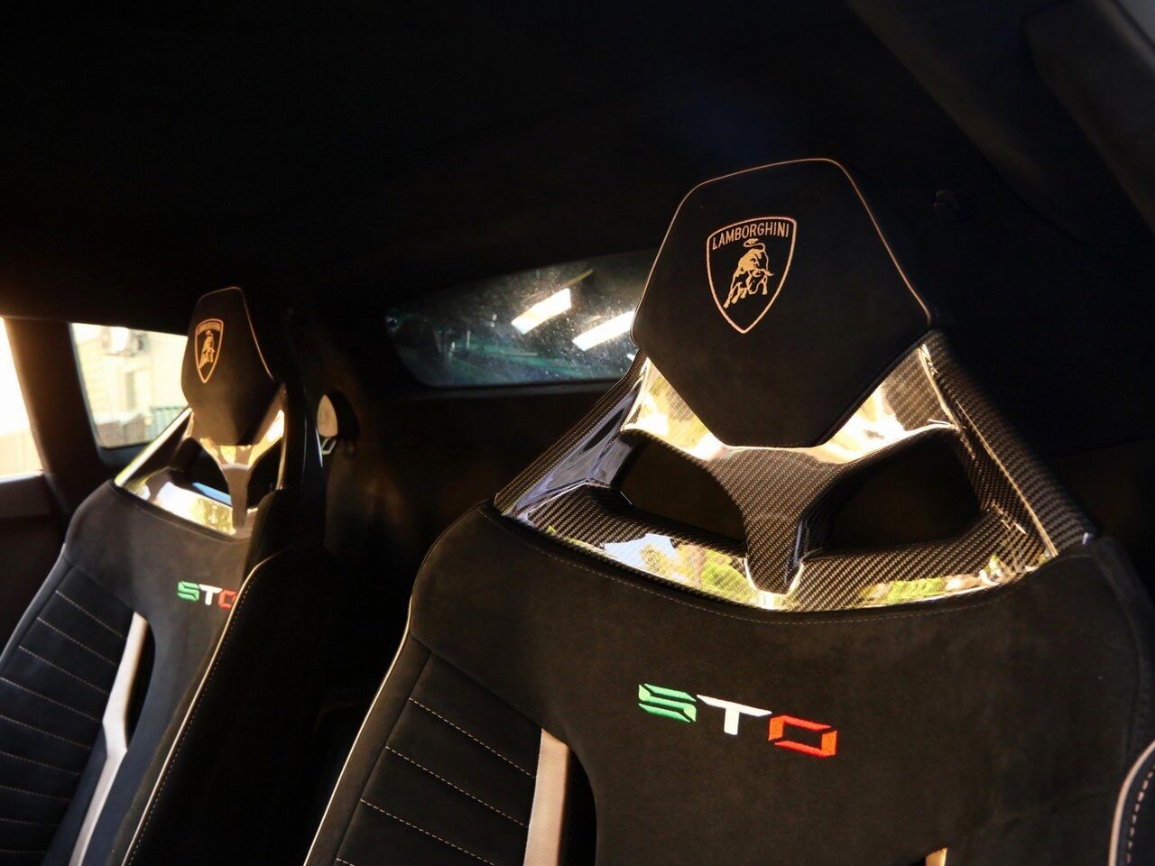 2024 Lamborghini Huracan STO Base Base Lawrence KS