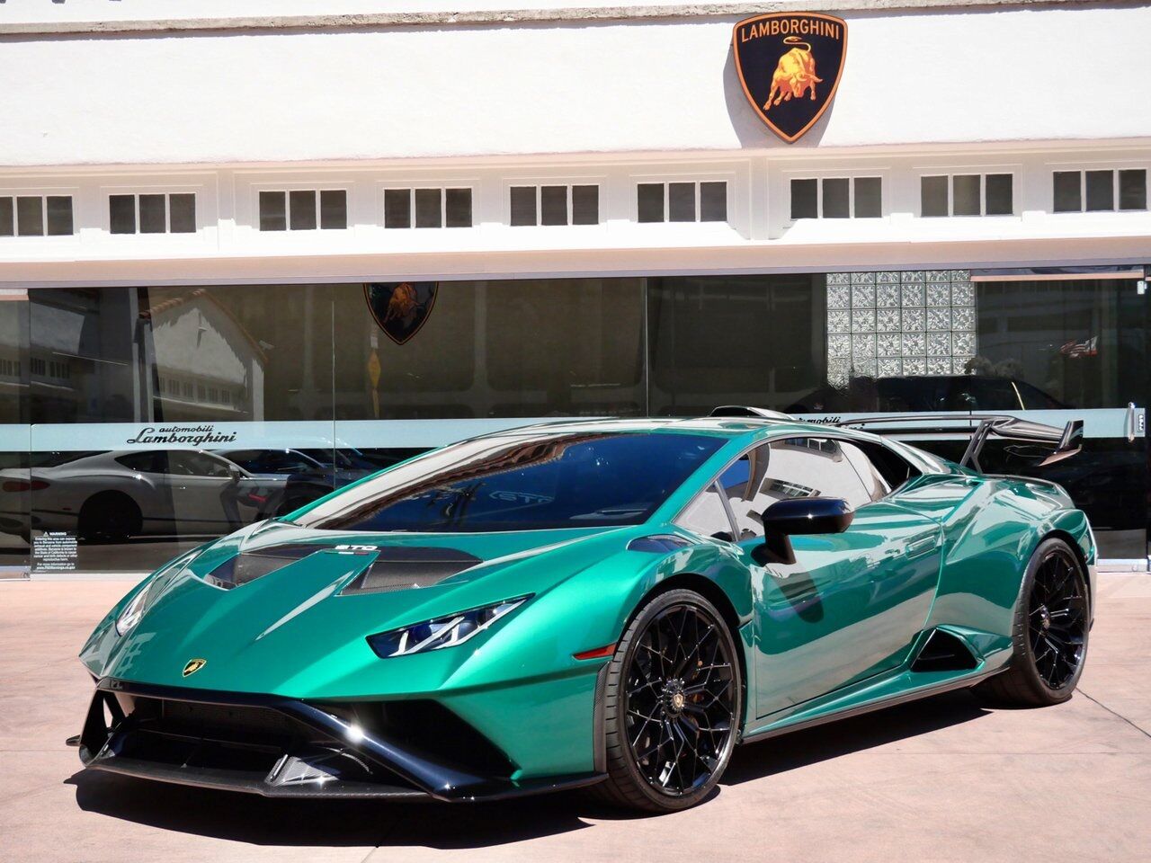 2024 Lamborghini Huracan STO Base Base Lawrence KS