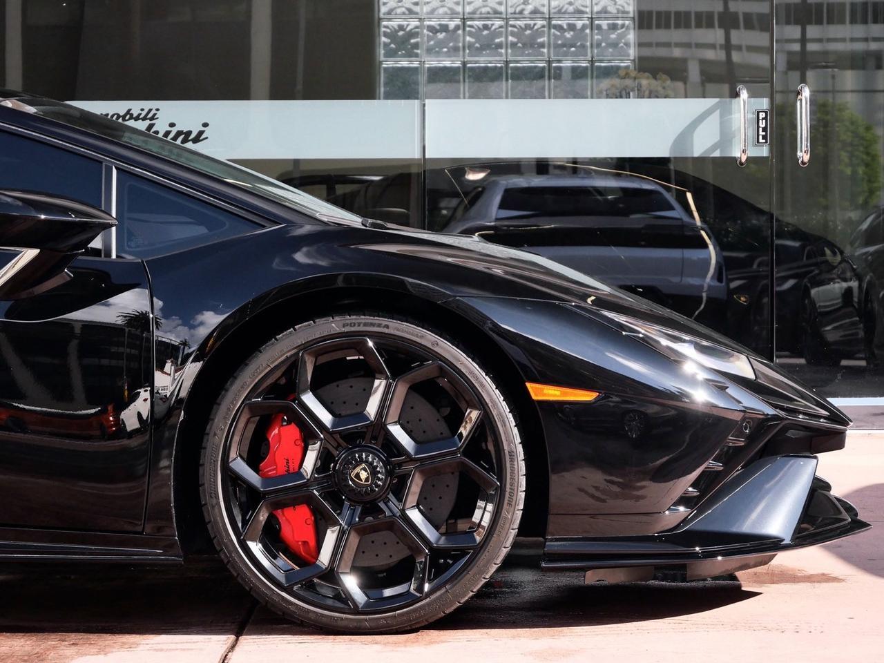 2024 Lamborghini Huracan Tecnica Base Base Lawrence KS