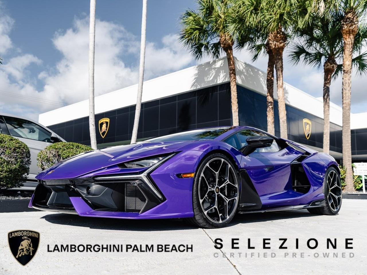 2024 Lamborghini Revuelto