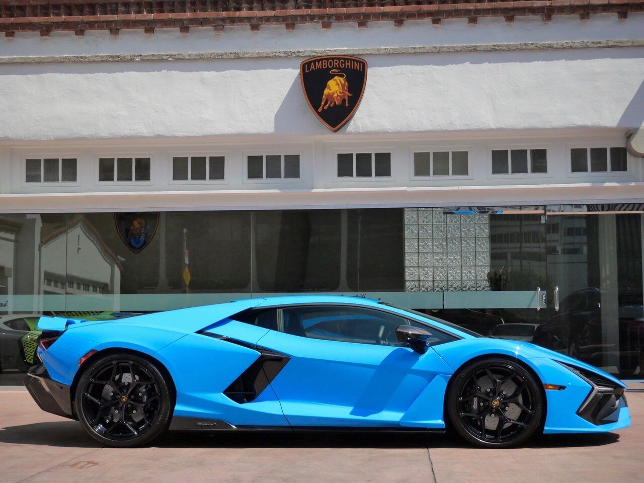 2024 Lamborghini Revuelto Base Base Lawrence KS