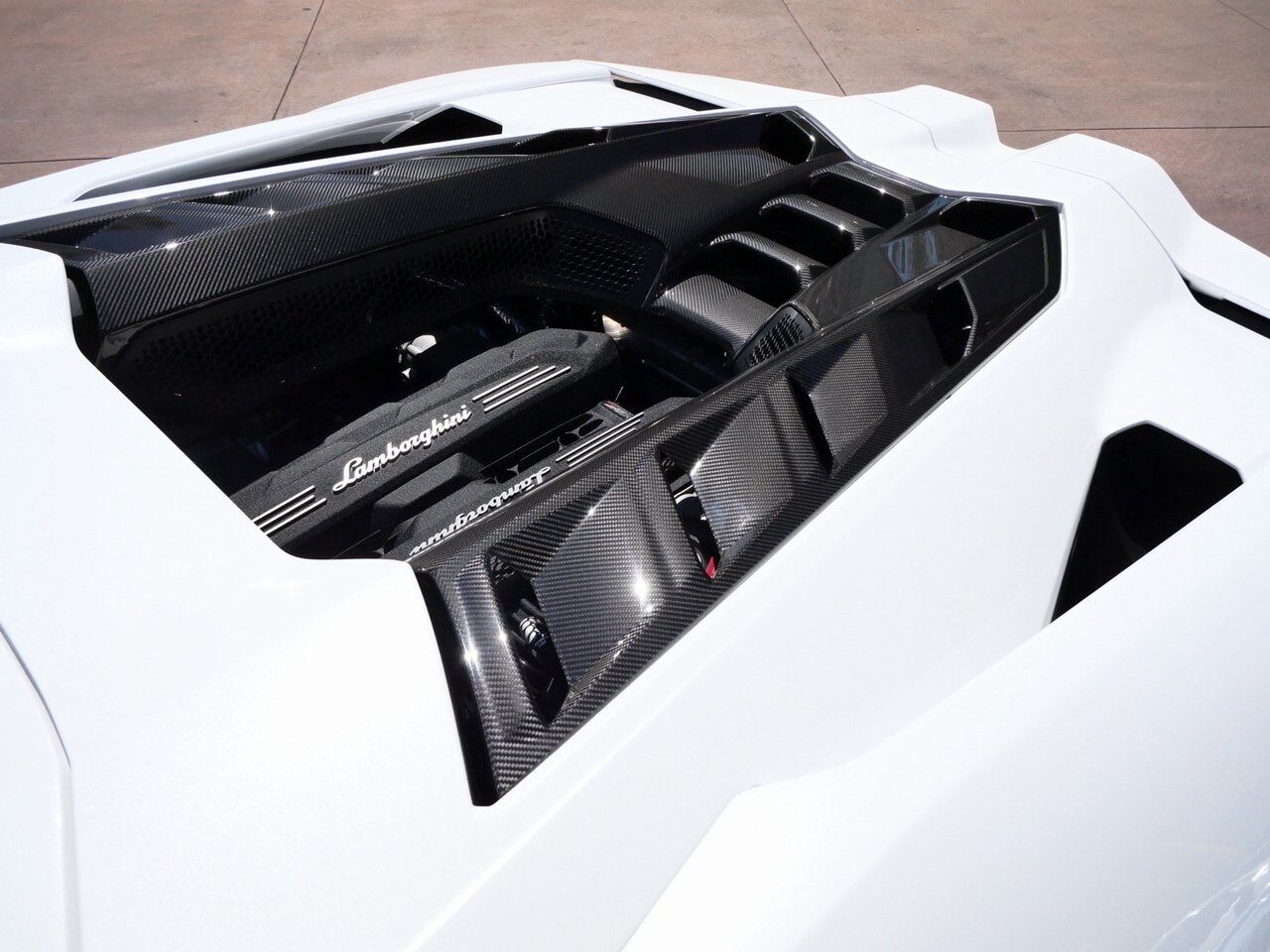 2024 Lamborghini Revuelto Base Base Lawrence KS