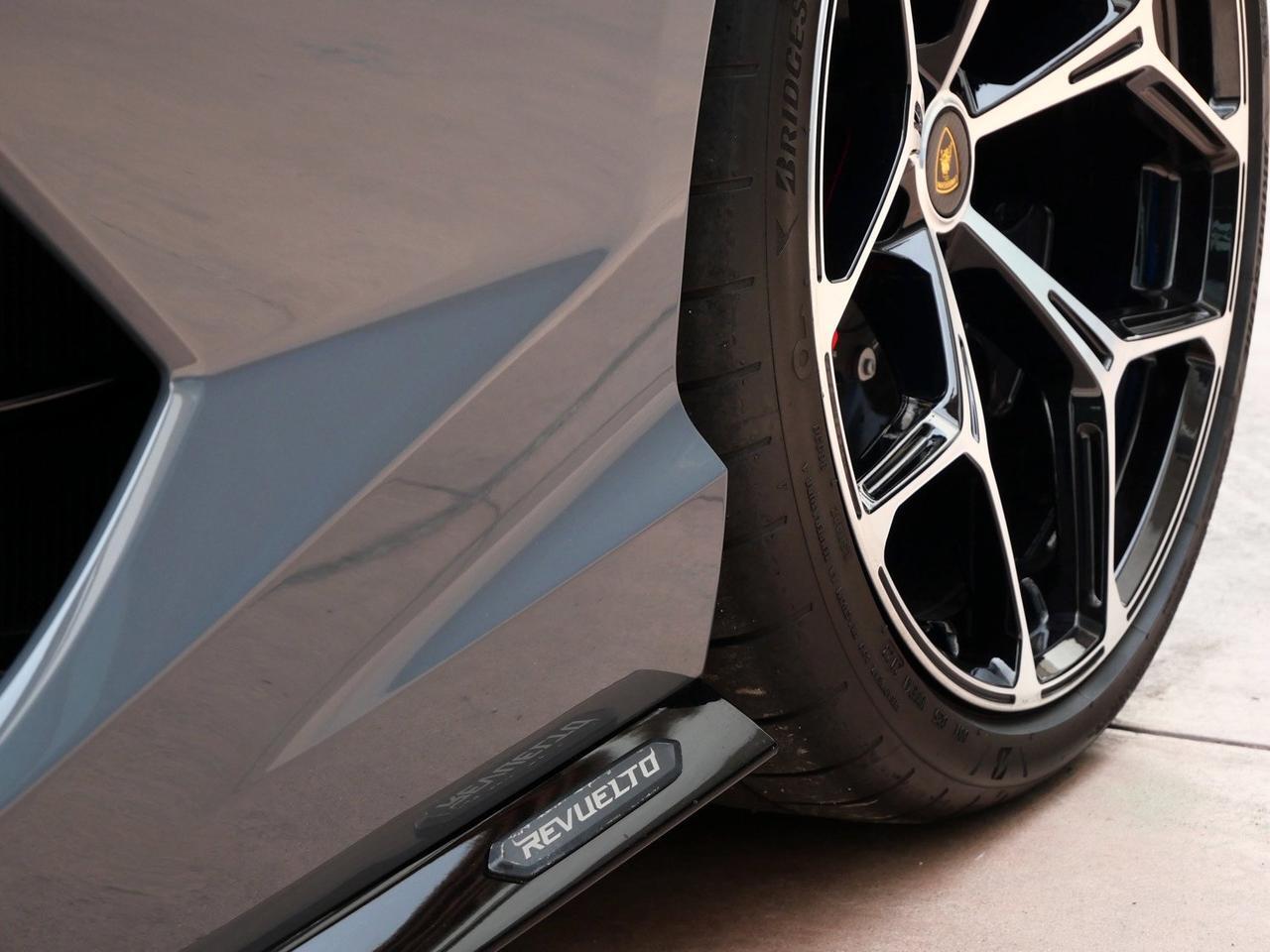 2024 Lamborghini Revuelto Base Base Lawrence KS