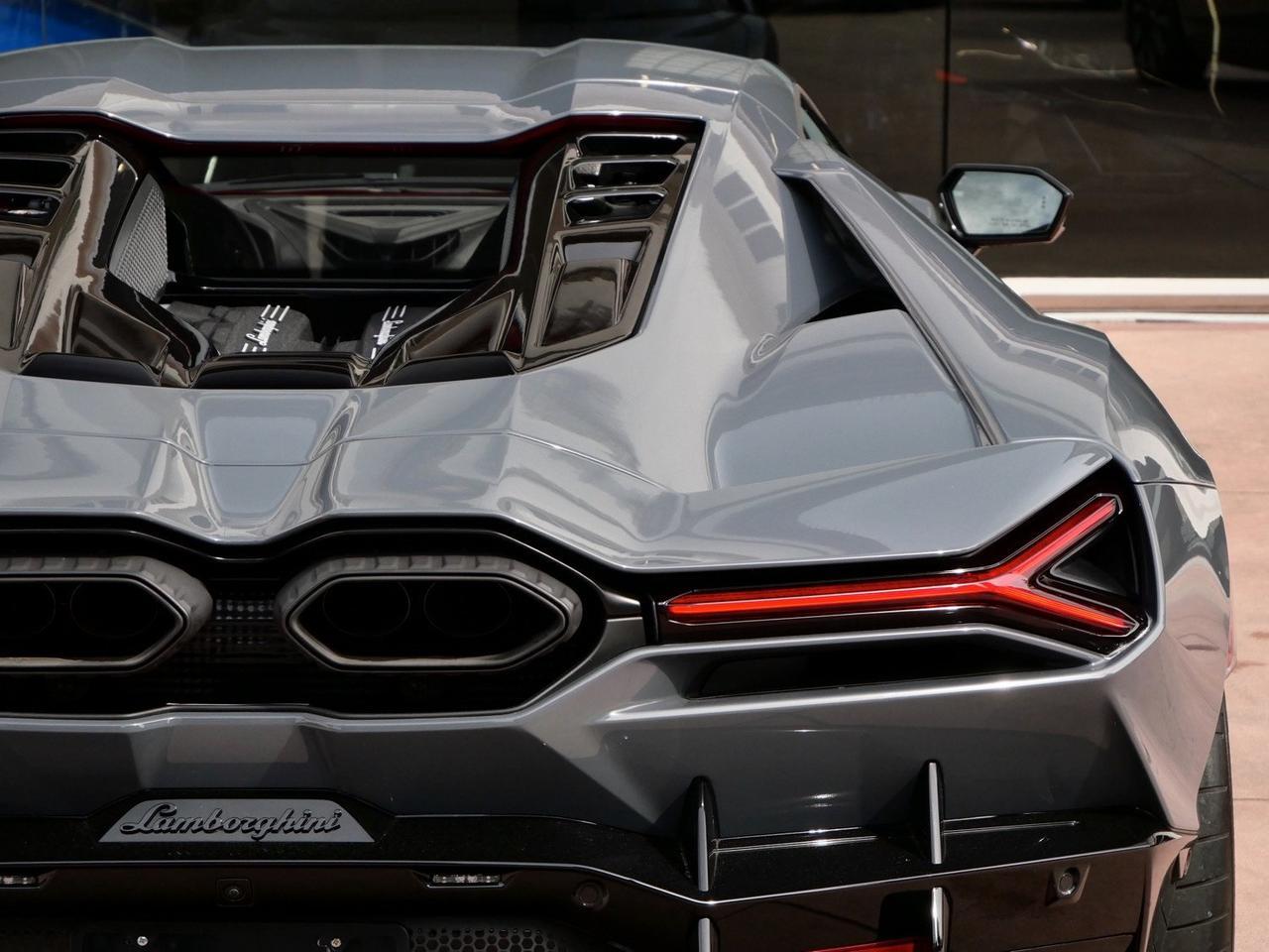 2024 Lamborghini Revuelto Base Base Lawrence KS