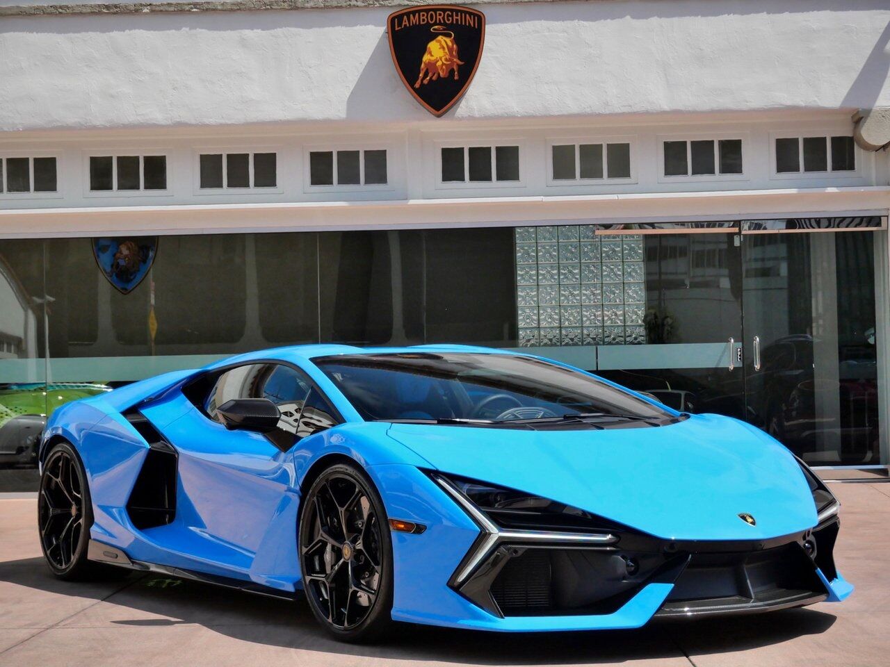 2024 Lamborghini Revuelto Base Base