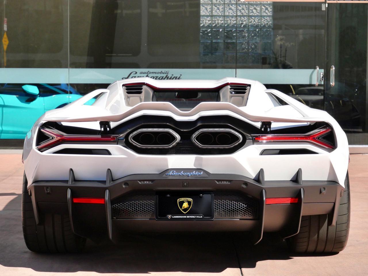 2024 Lamborghini Revuelto Base Base Lawrence KS