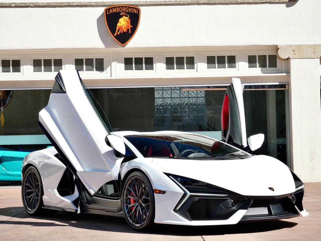 2024 Lamborghini Revuelto Base Base Lawrence KS