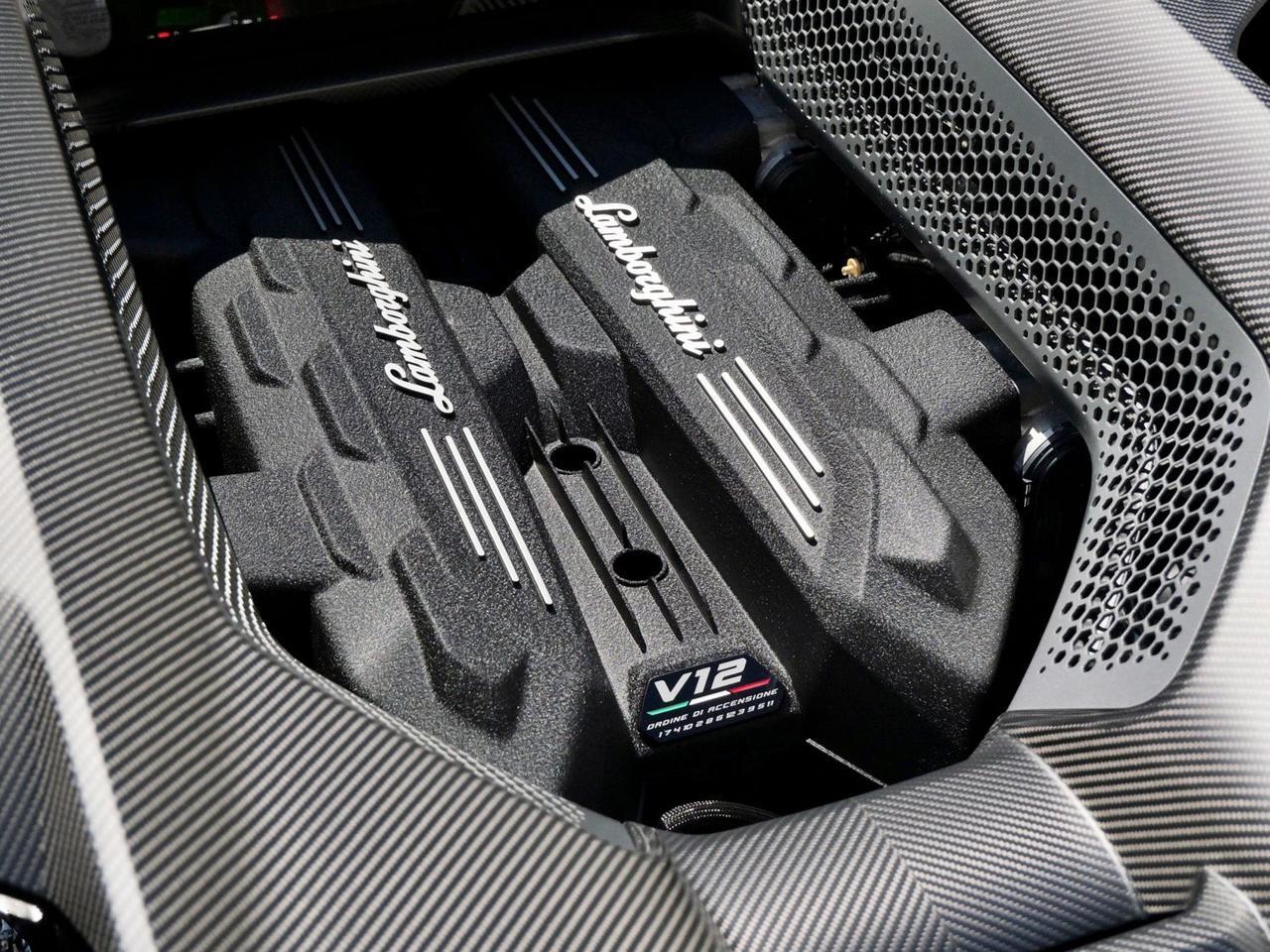 2024 Lamborghini Revuelto Base Base Lawrence KS