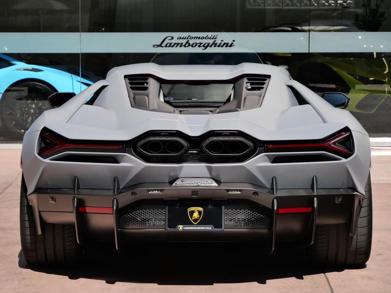 2024 Lamborghini Revuelto Base Base Lawrence KS
