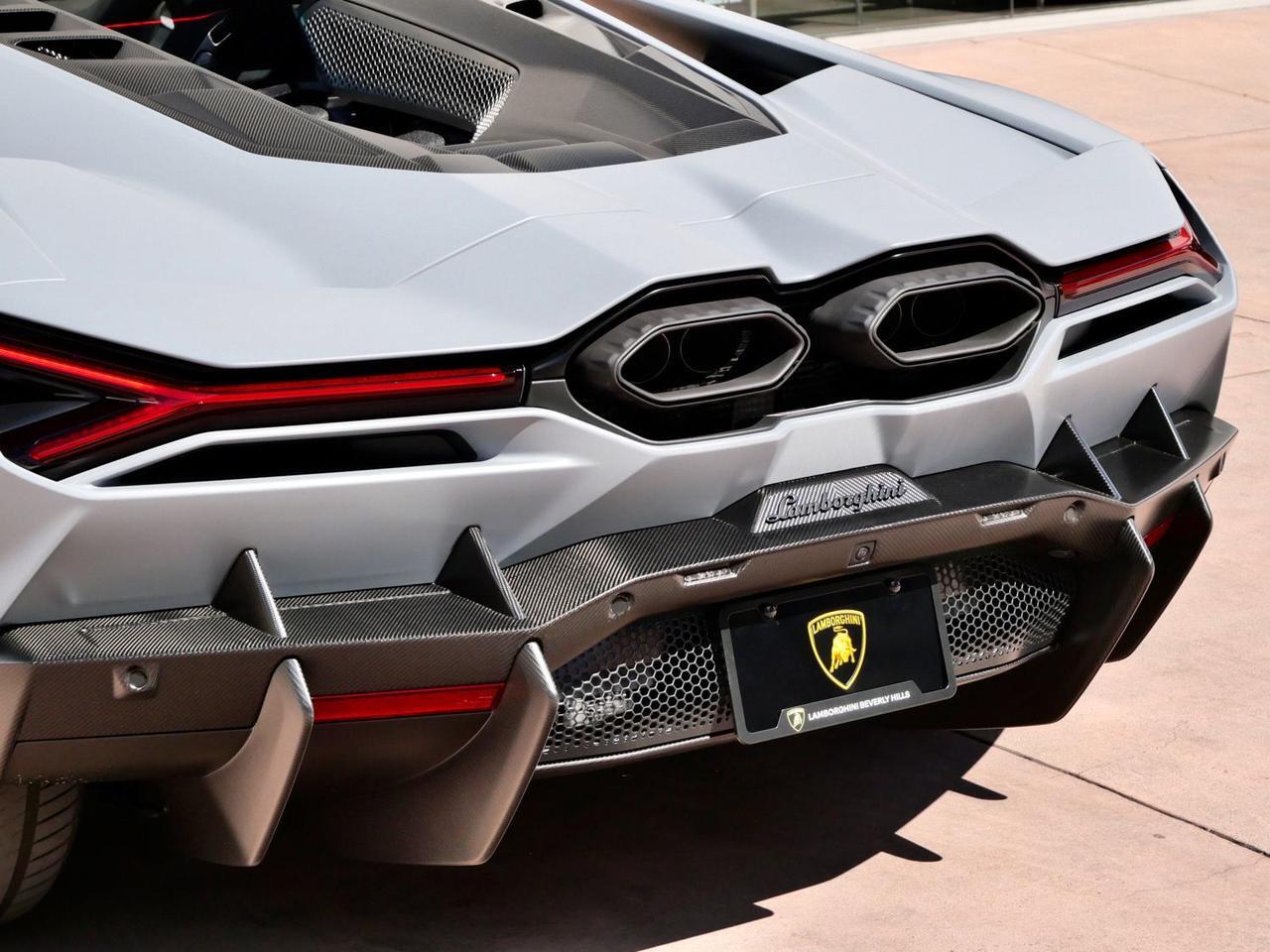 2024 Lamborghini Revuelto Base Base Lawrence KS