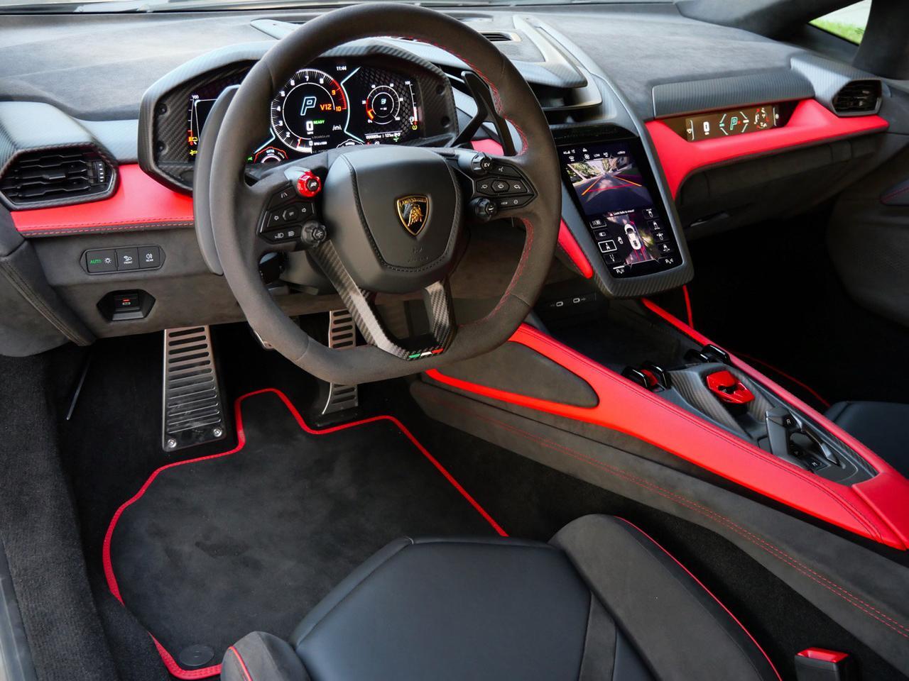 2024 Lamborghini Revuelto Base Base Lawrence KS