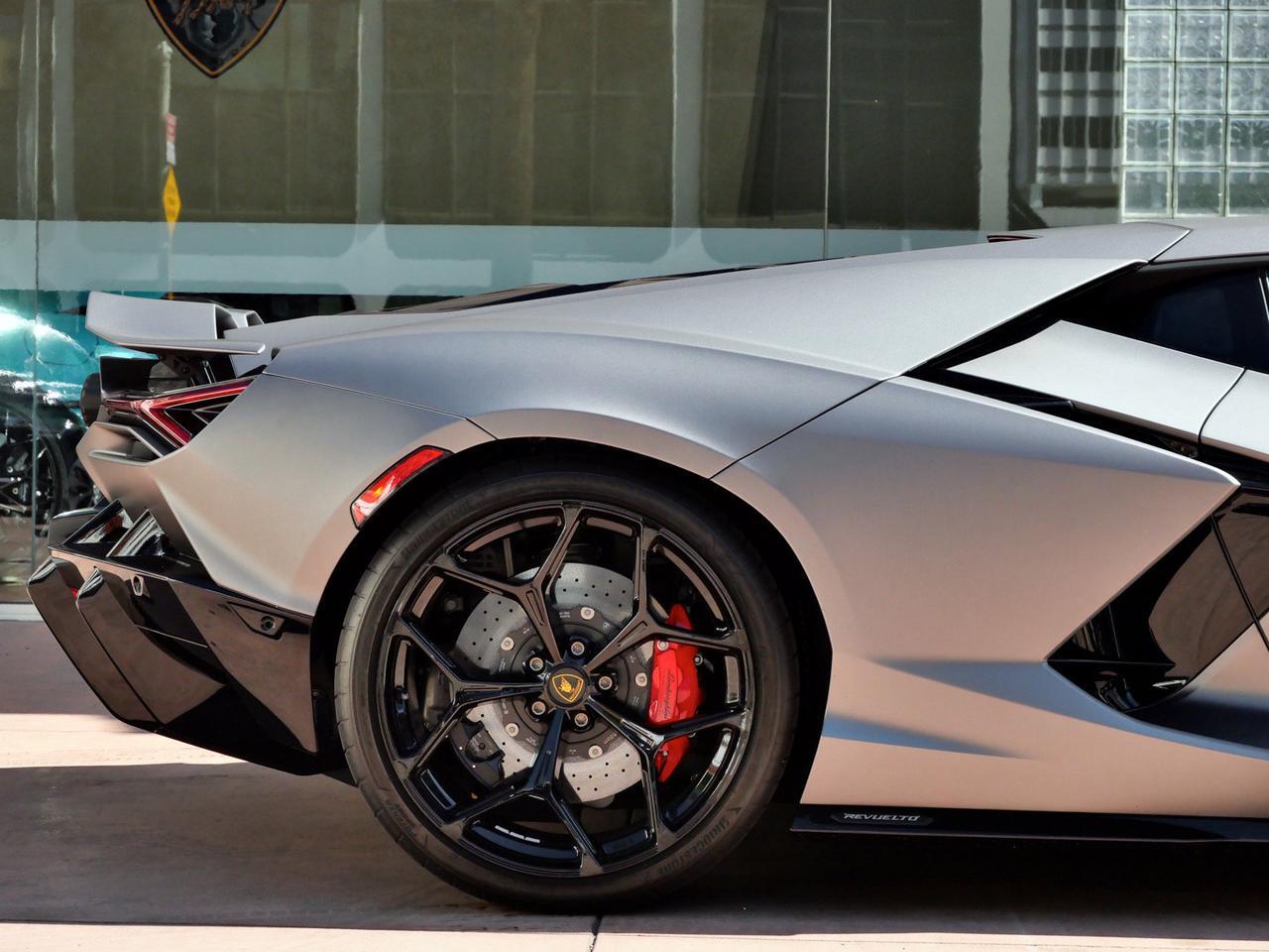 2024 Lamborghini Revuelto Base Base Lawrence KS