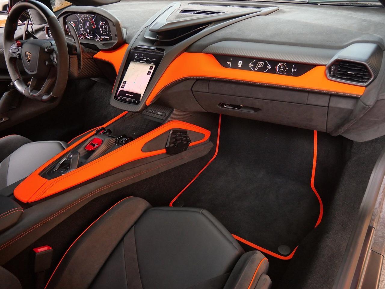 2024 Lamborghini Revuelto Base Base Lawrence KS