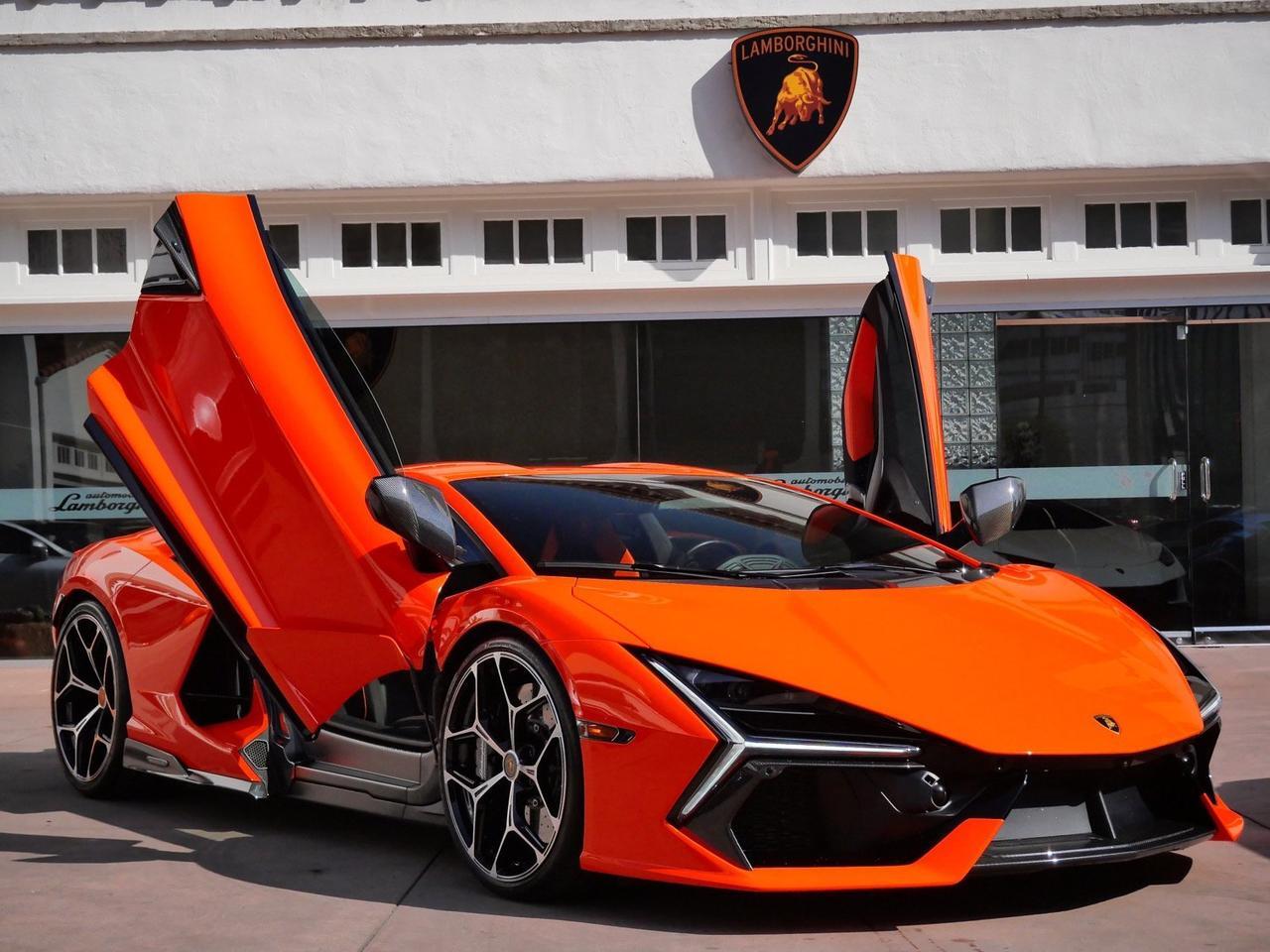 2024 Lamborghini Revuelto Base Base Lawrence KS