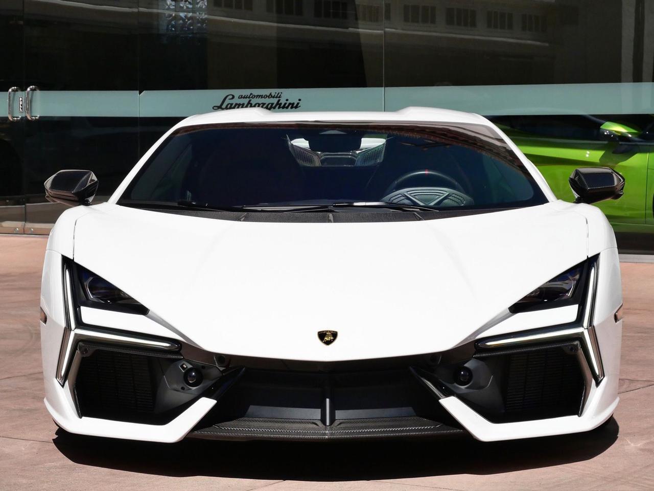 2024 Lamborghini Revuelto Base Base Lawrence KS