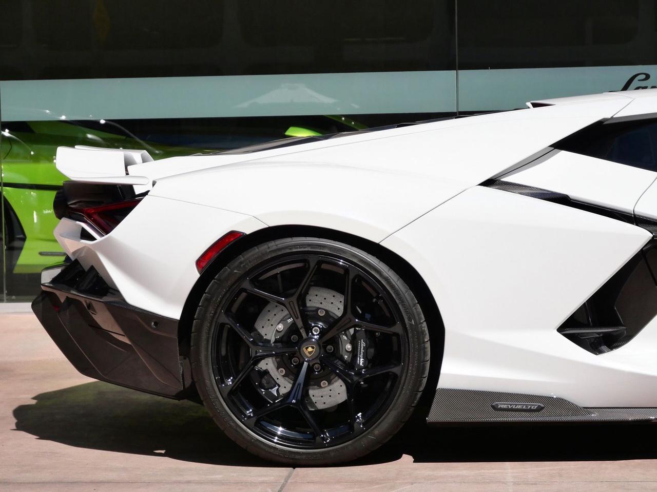 2024 Lamborghini Revuelto Base Base Lawrence KS