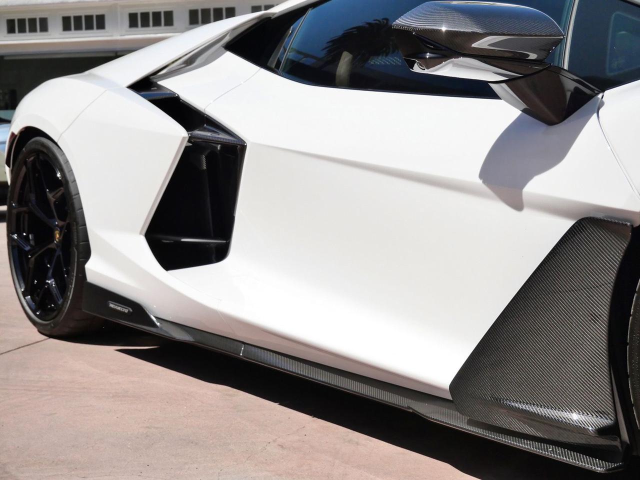 2024 Lamborghini Revuelto Base Base Lawrence KS