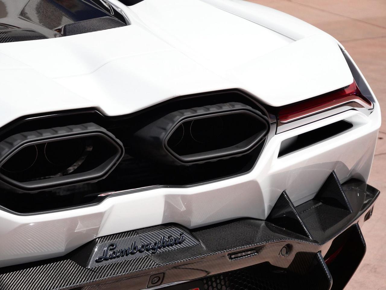 2024 Lamborghini Revuelto Base Base Lawrence KS