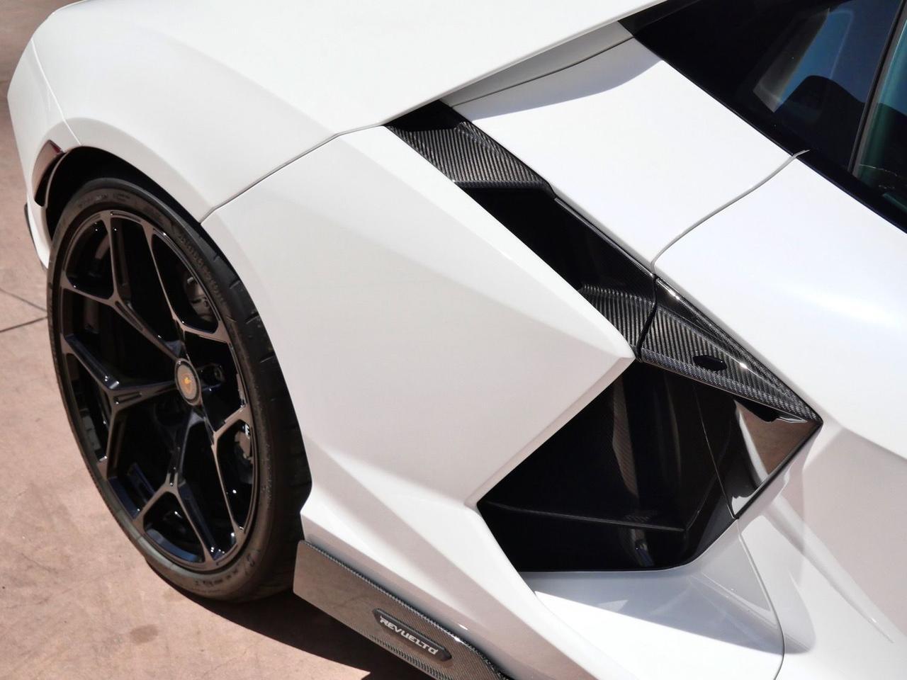 2024 Lamborghini Revuelto Base Base Lawrence KS