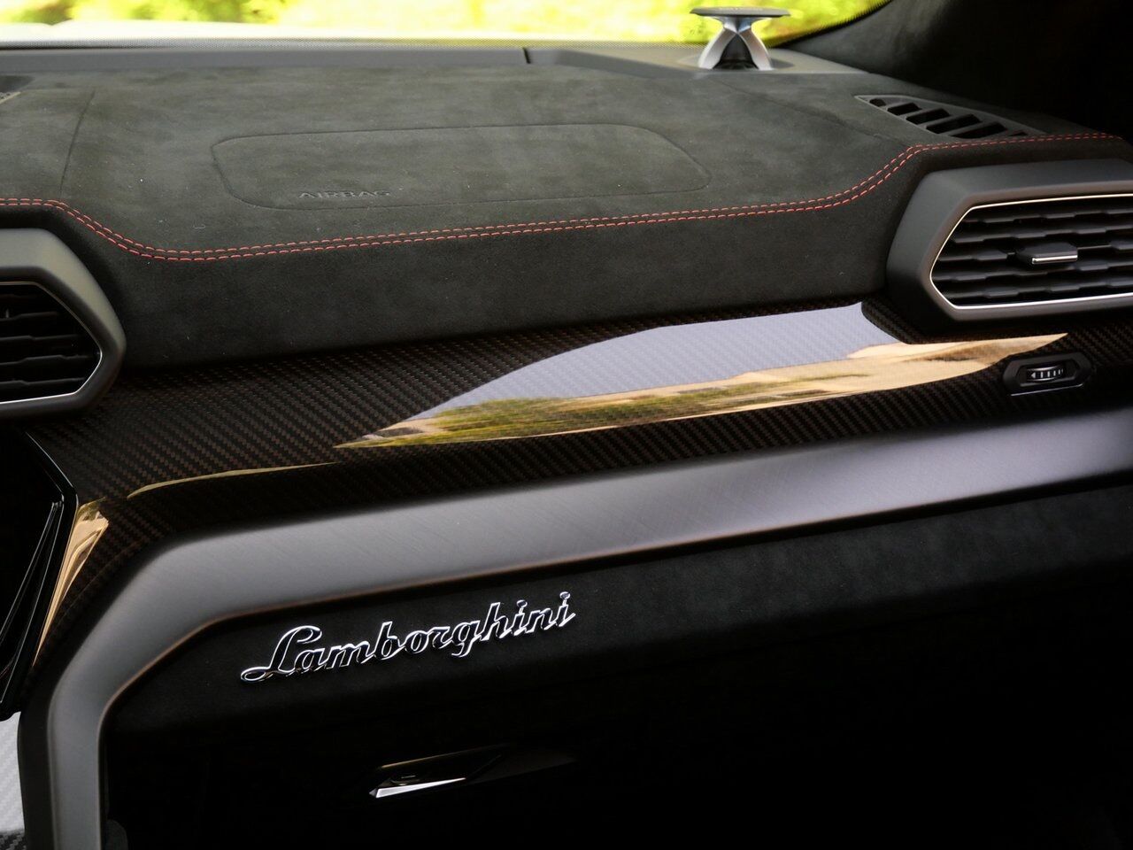 2024 Lamborghini Urus Performante Lawrence KS