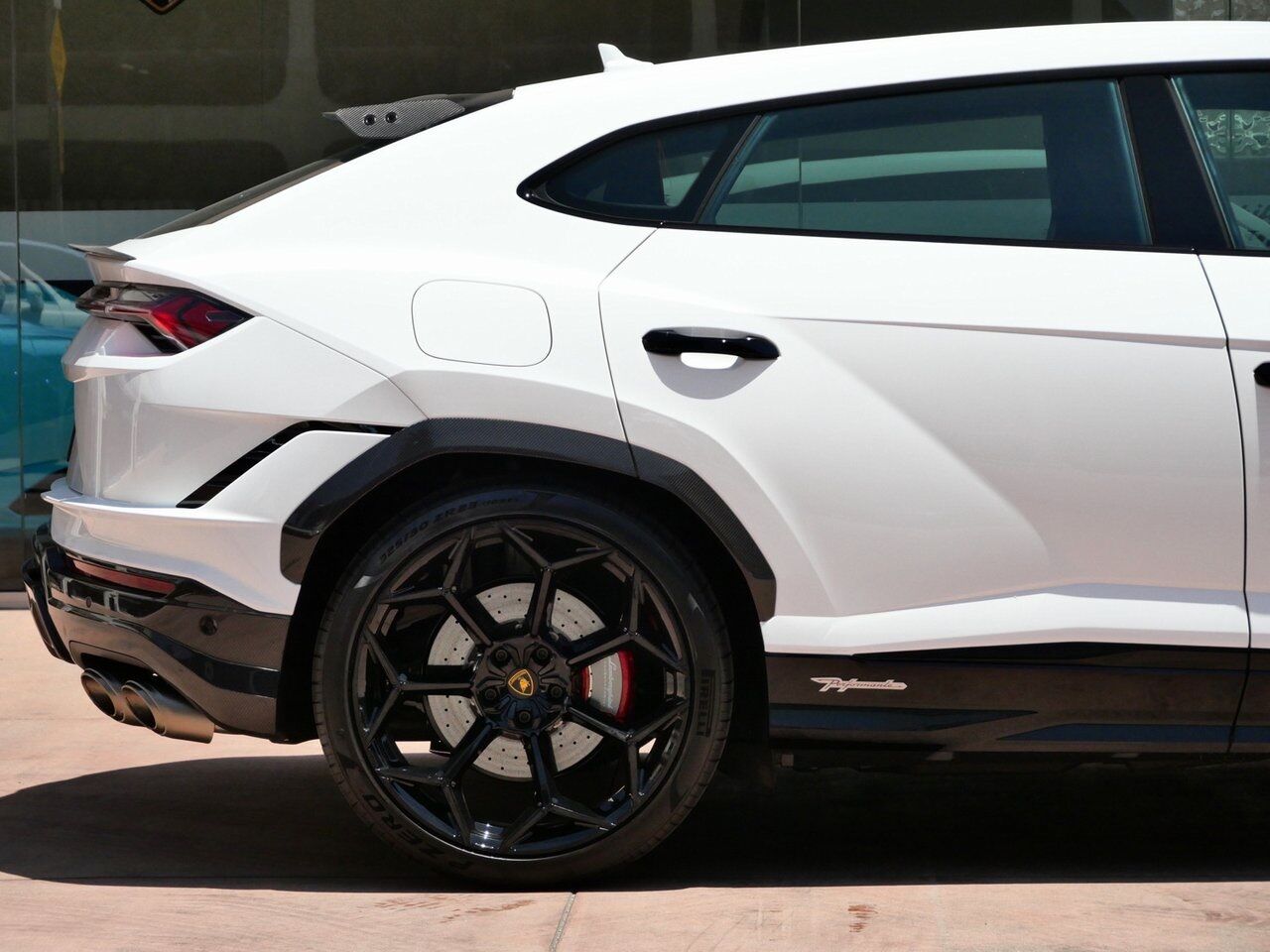 2024 Lamborghini Urus Performante Lawrence KS