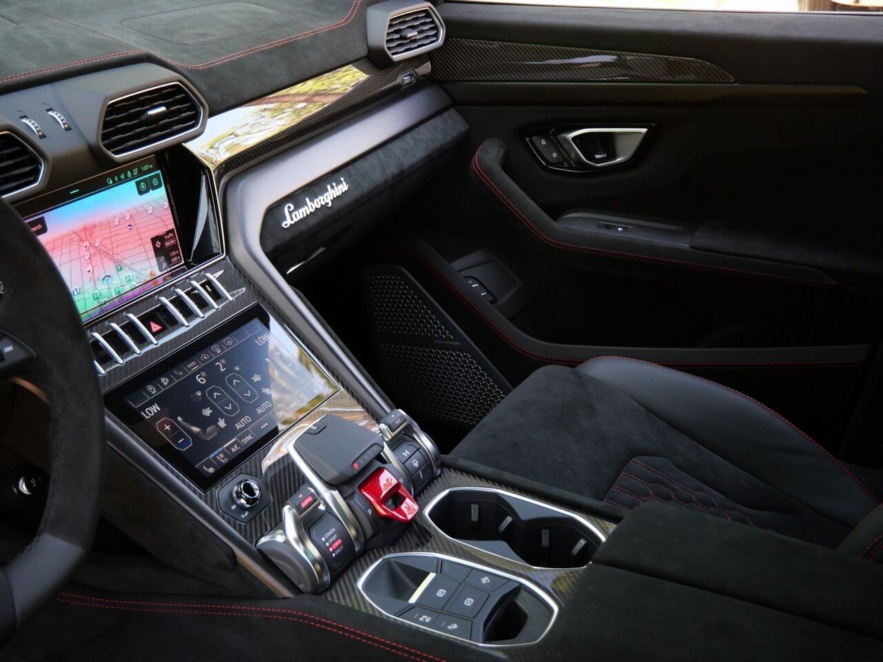 2024 Lamborghini Urus Performante Lawrence KS