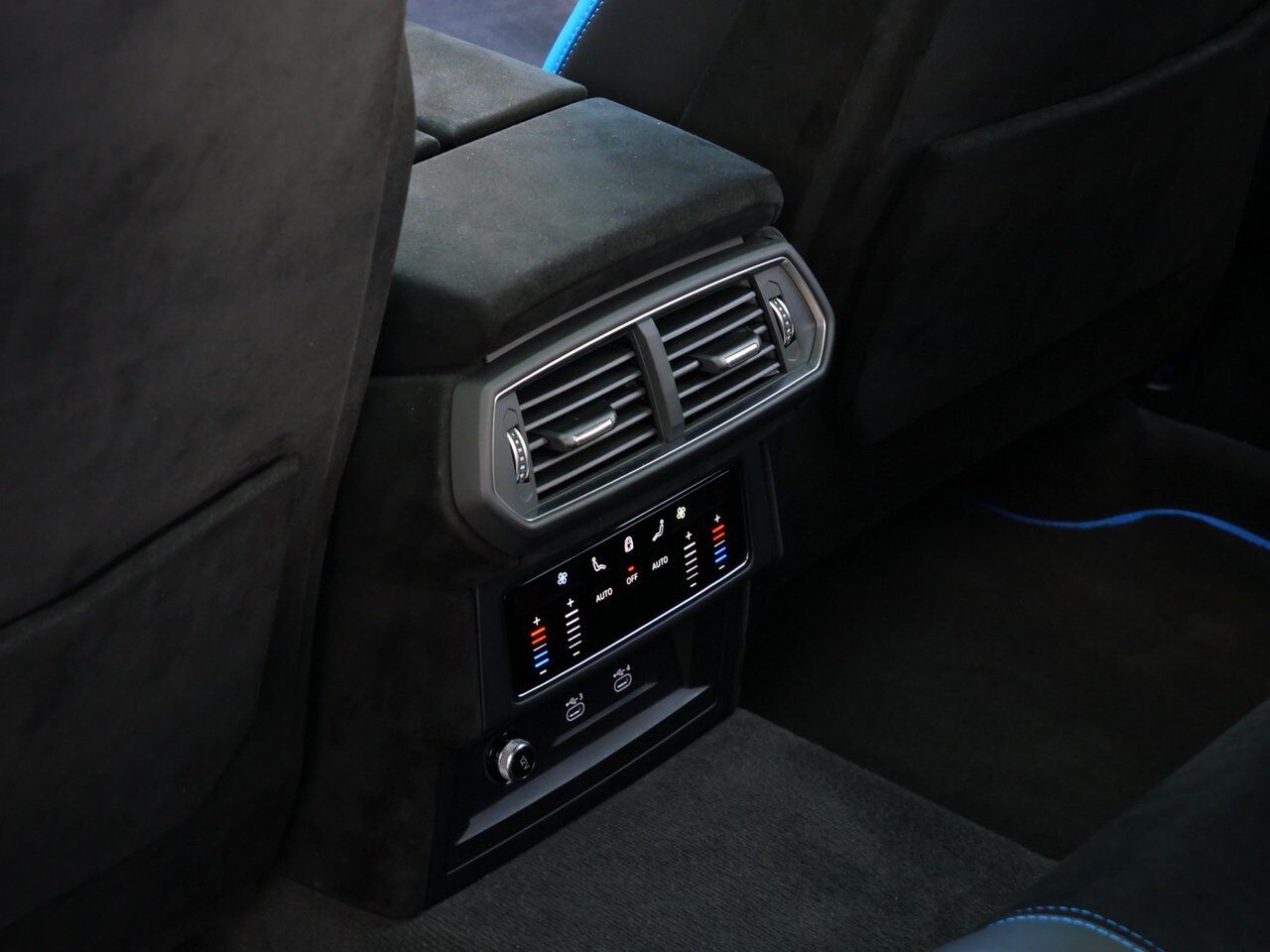 2024 Lamborghini Urus Performante Performante Lawrence KS