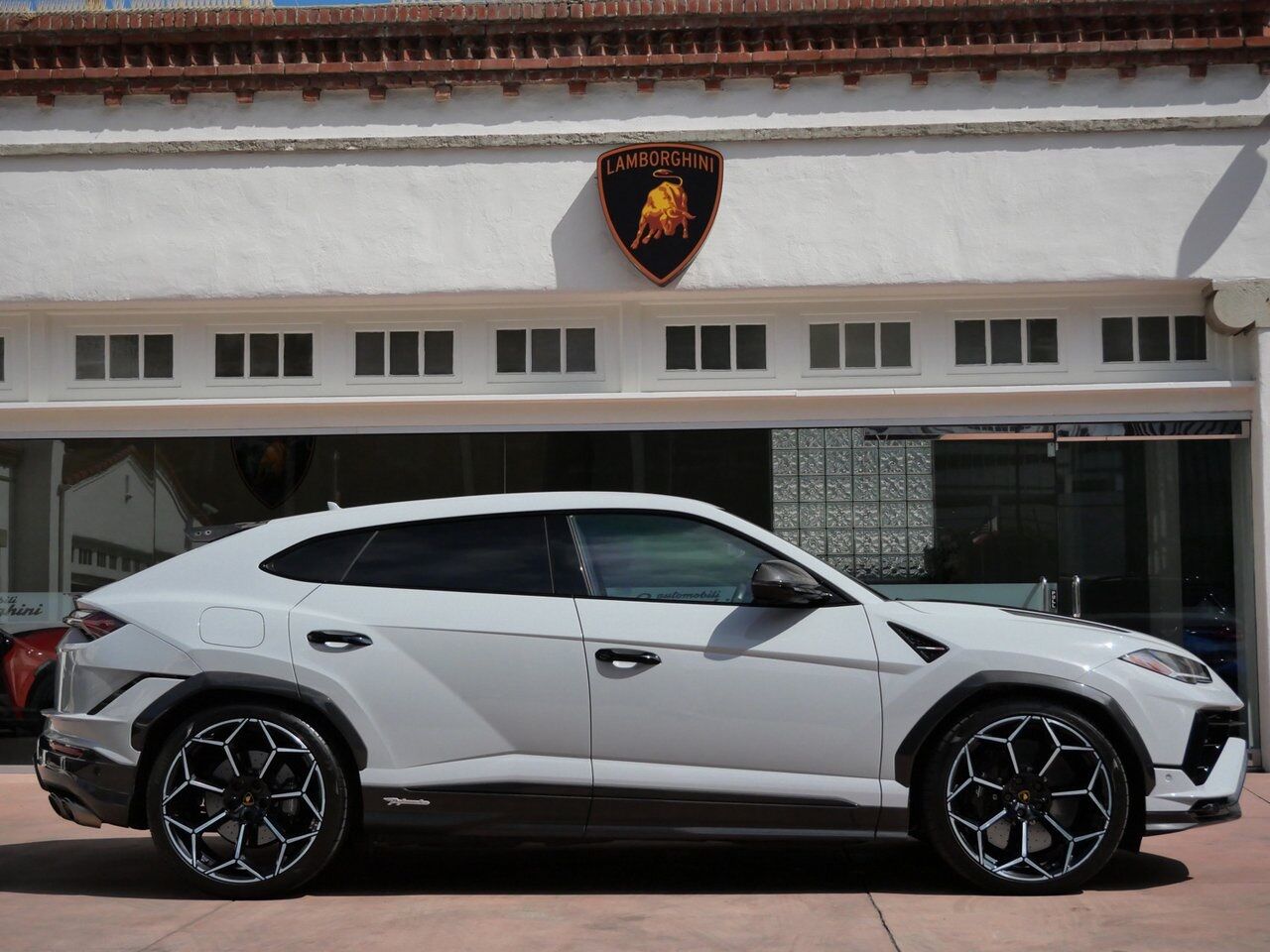 2024 Lamborghini Urus Performante Performante