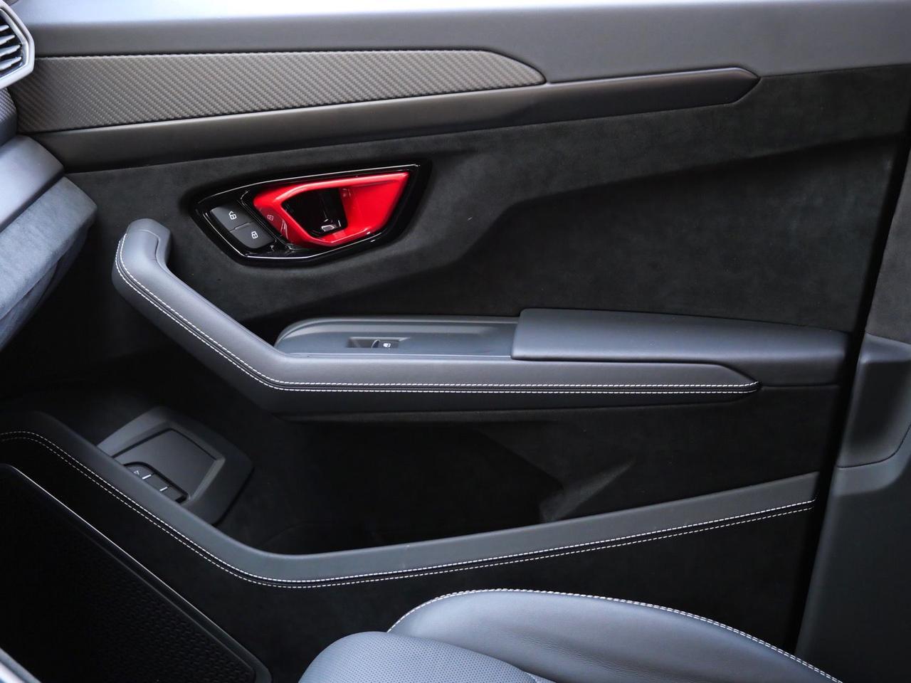 2024 Lamborghini Urus Performante Performante Lawrence KS