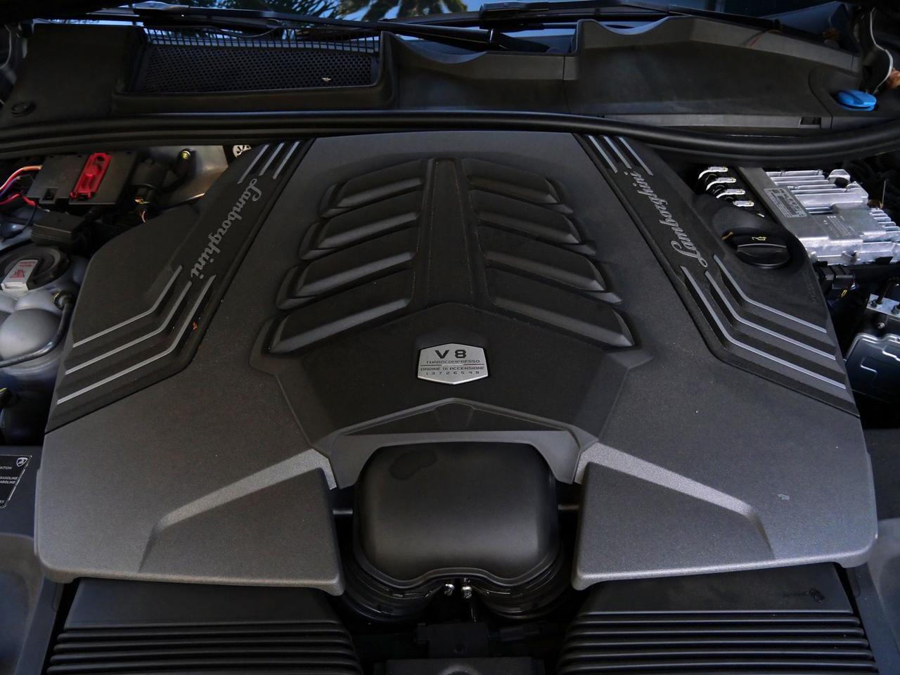 2024 Lamborghini Urus Performante Performante Lawrence KS