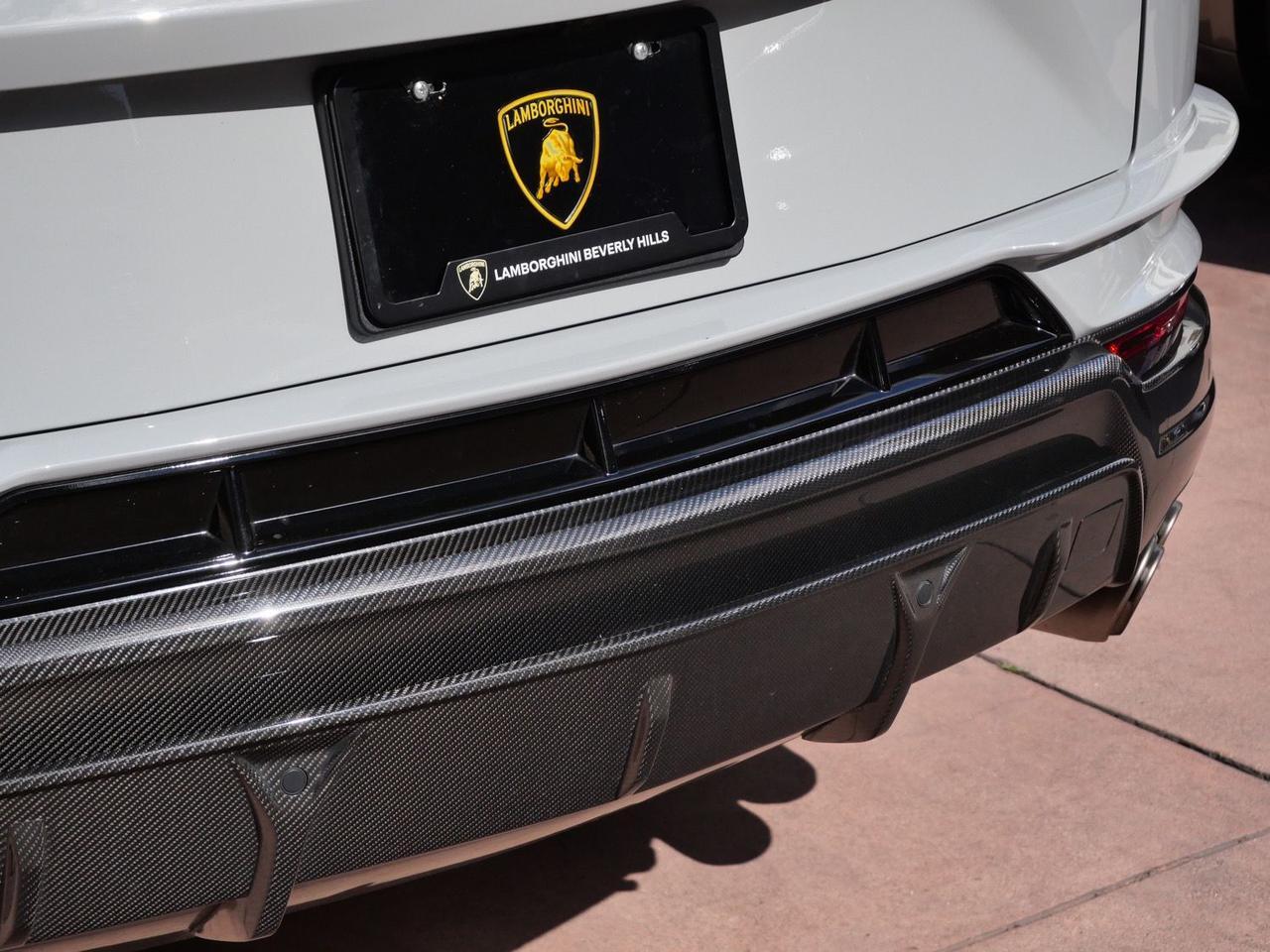 2024 Lamborghini Urus Performante Performante Lawrence KS