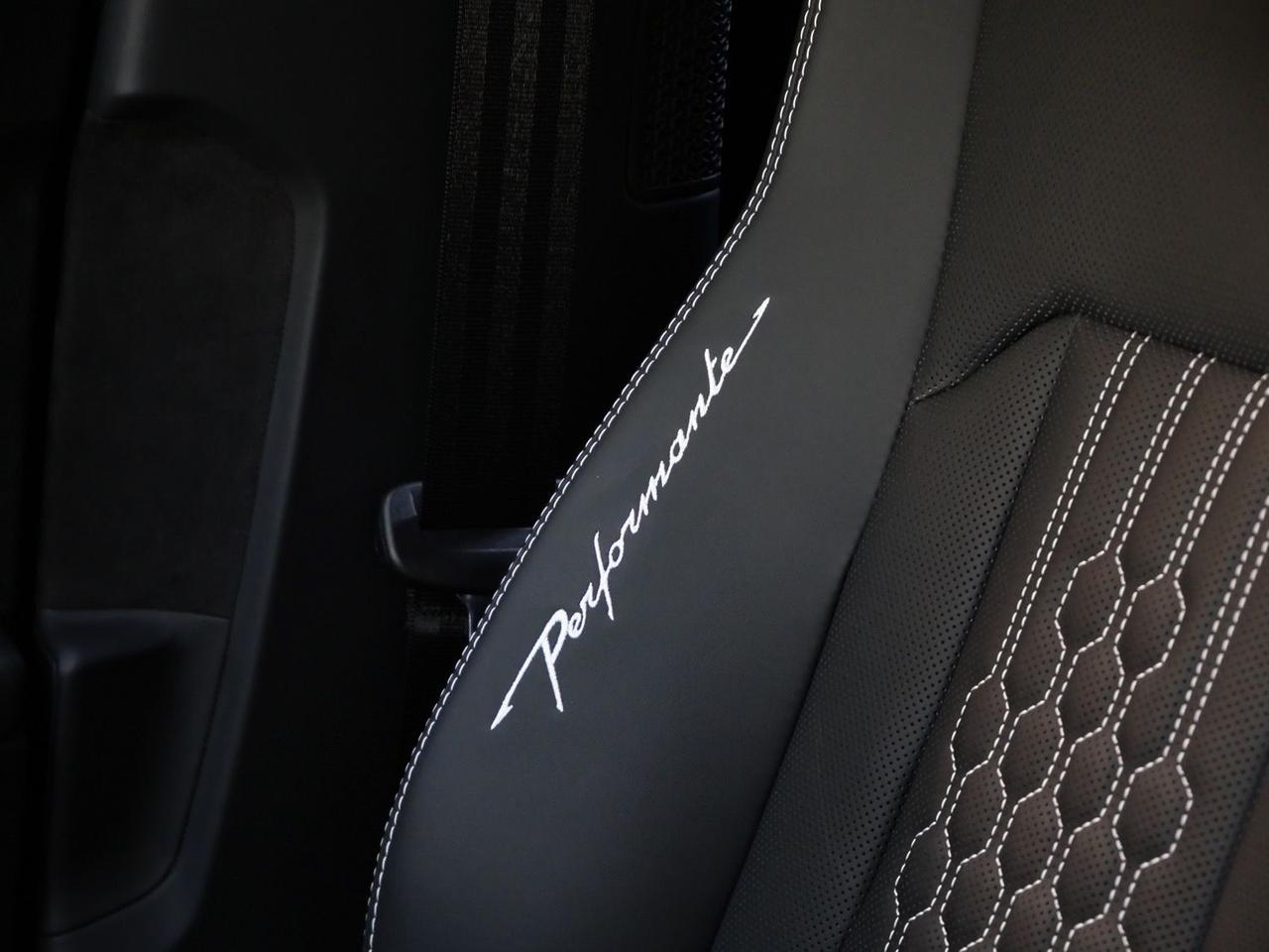 2024 Lamborghini Urus Performante Performante Lawrence KS