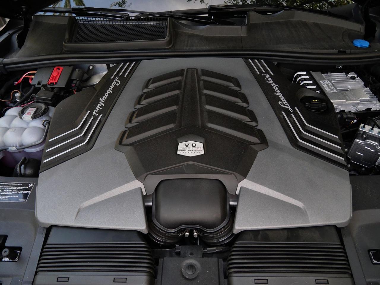 2024 Lamborghini Urus Performante Performante Lawrence KS