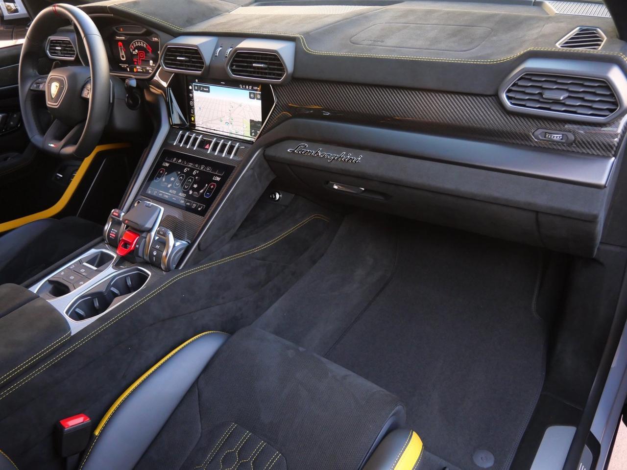 2024 Lamborghini Urus Performante Performante Lawrence KS