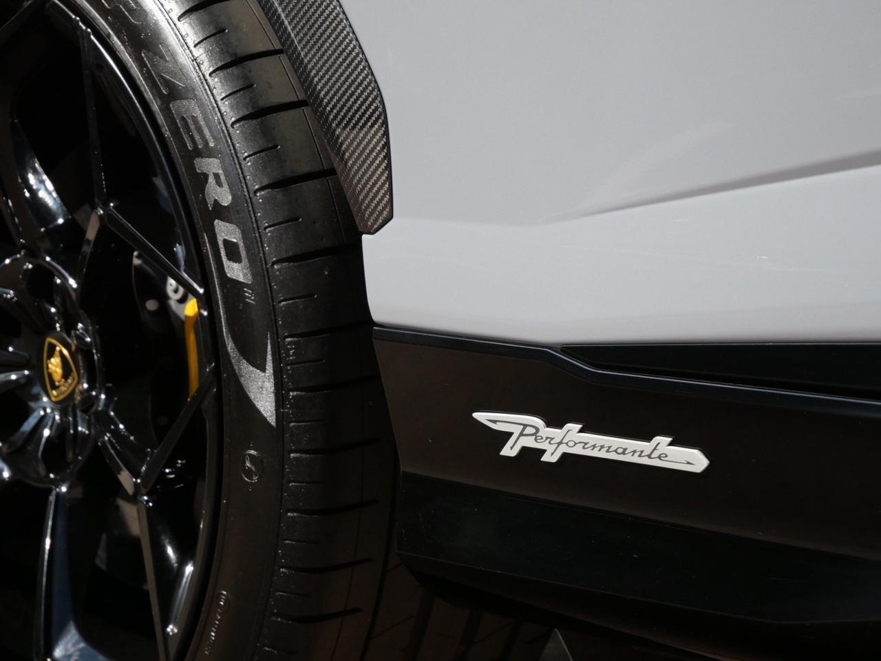 2024 Lamborghini Urus Performante Performante Lawrence KS