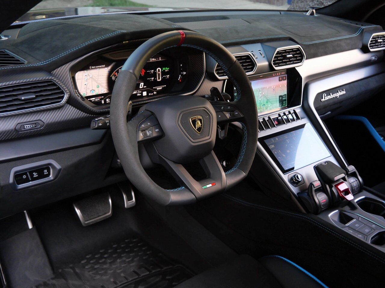 2024 Lamborghini Urus Performante Performante Lawrence KS