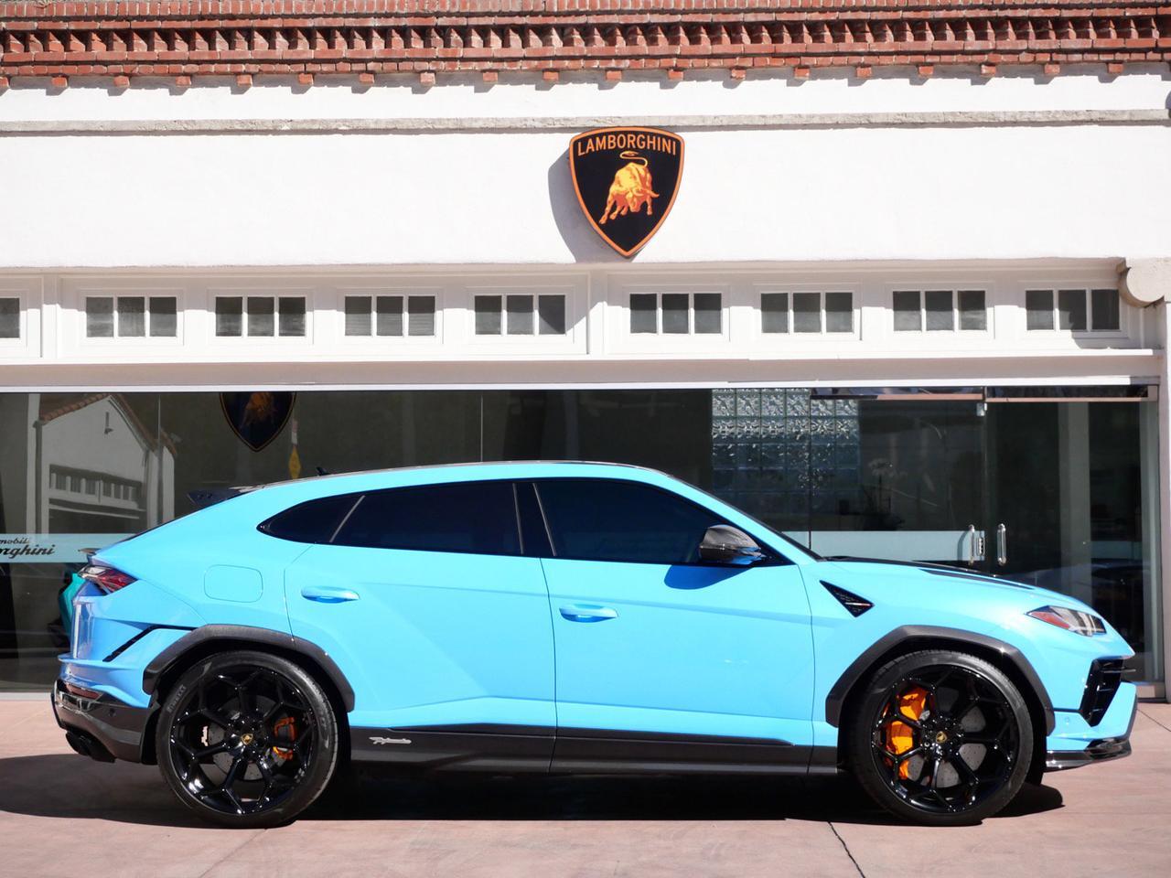 2024 Lamborghini Urus Performante Performante