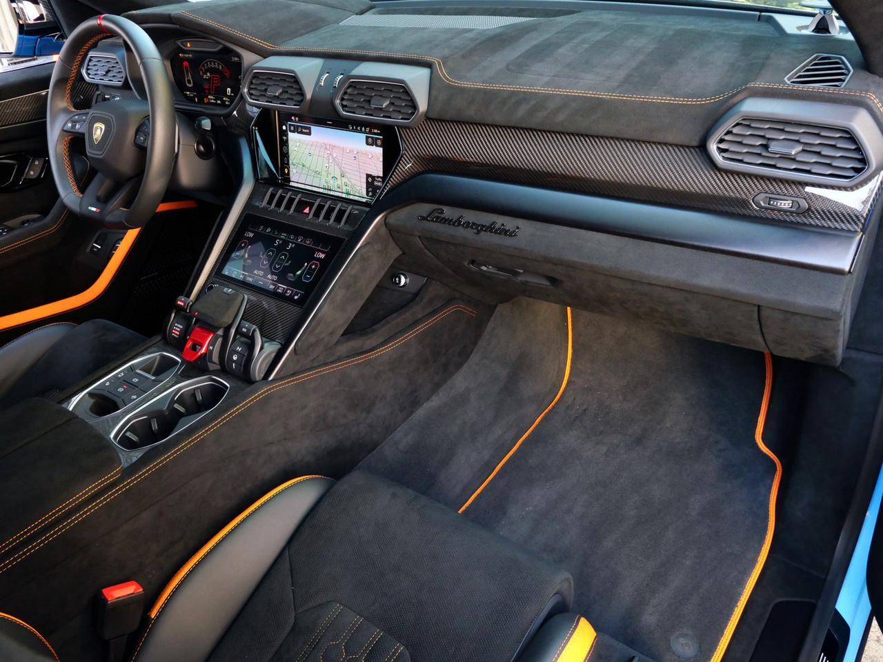 2024 Lamborghini Urus Performante Performante Lawrence KS