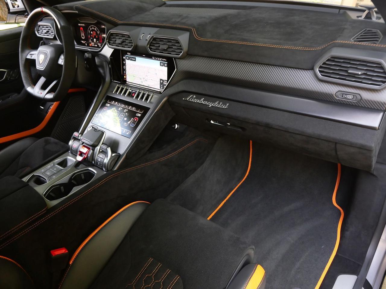 2024 Lamborghini Urus Performante Performante Lawrence KS