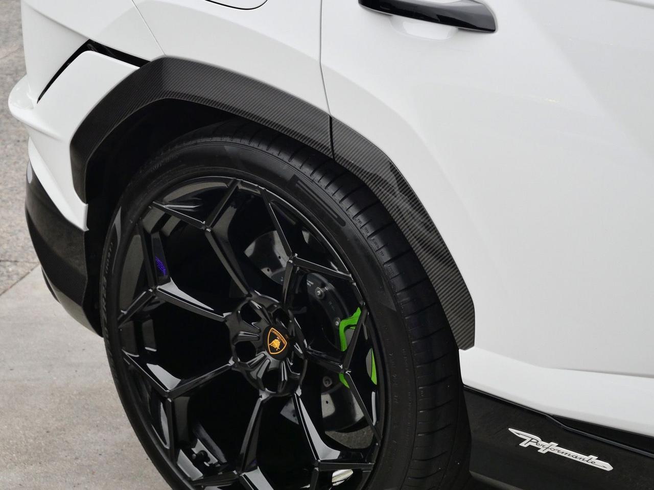 2024 Lamborghini Urus Performante Performante Lawrence KS