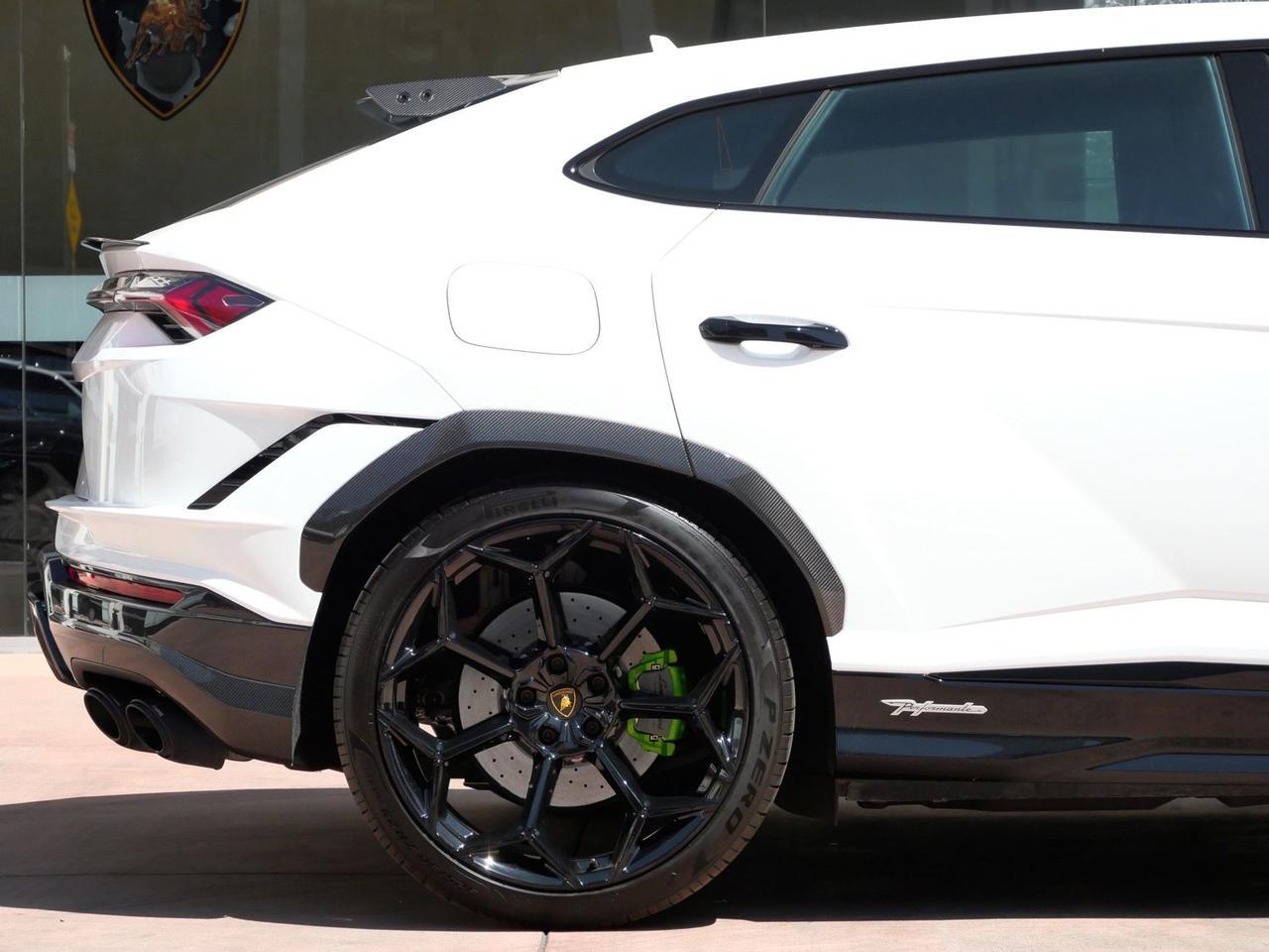 2024 Lamborghini Urus Performante Performante Lawrence KS