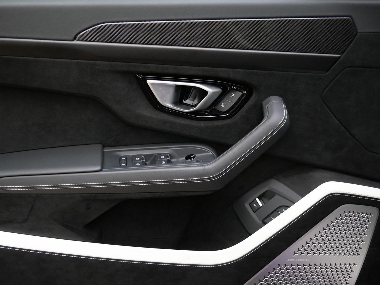2024 Lamborghini Urus Performante Performante Lawrence KS