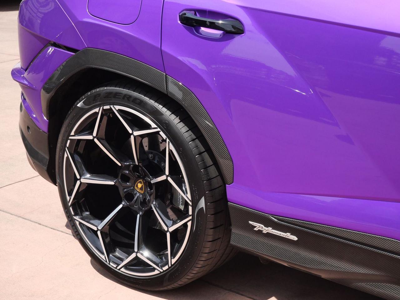 2024 Lamborghini Urus Performante Performante Lawrence KS
