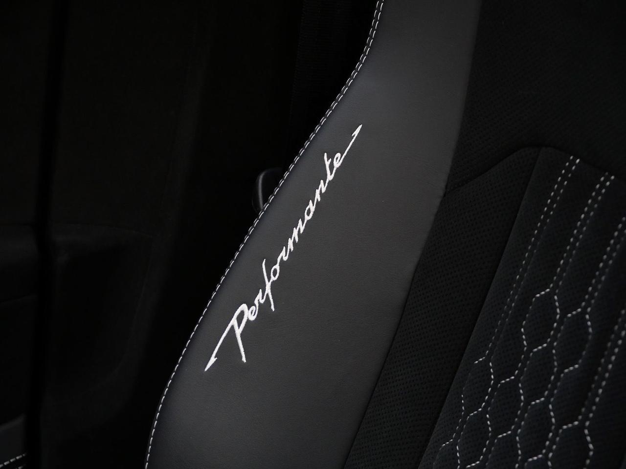 2024 Lamborghini Urus Performante Performante Lawrence KS