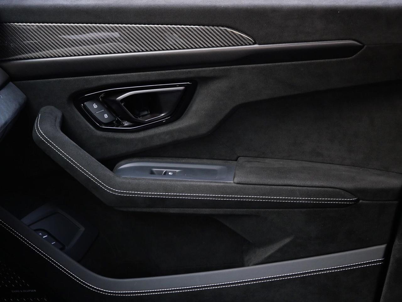 2024 Lamborghini Urus Performante Performante Lawrence KS