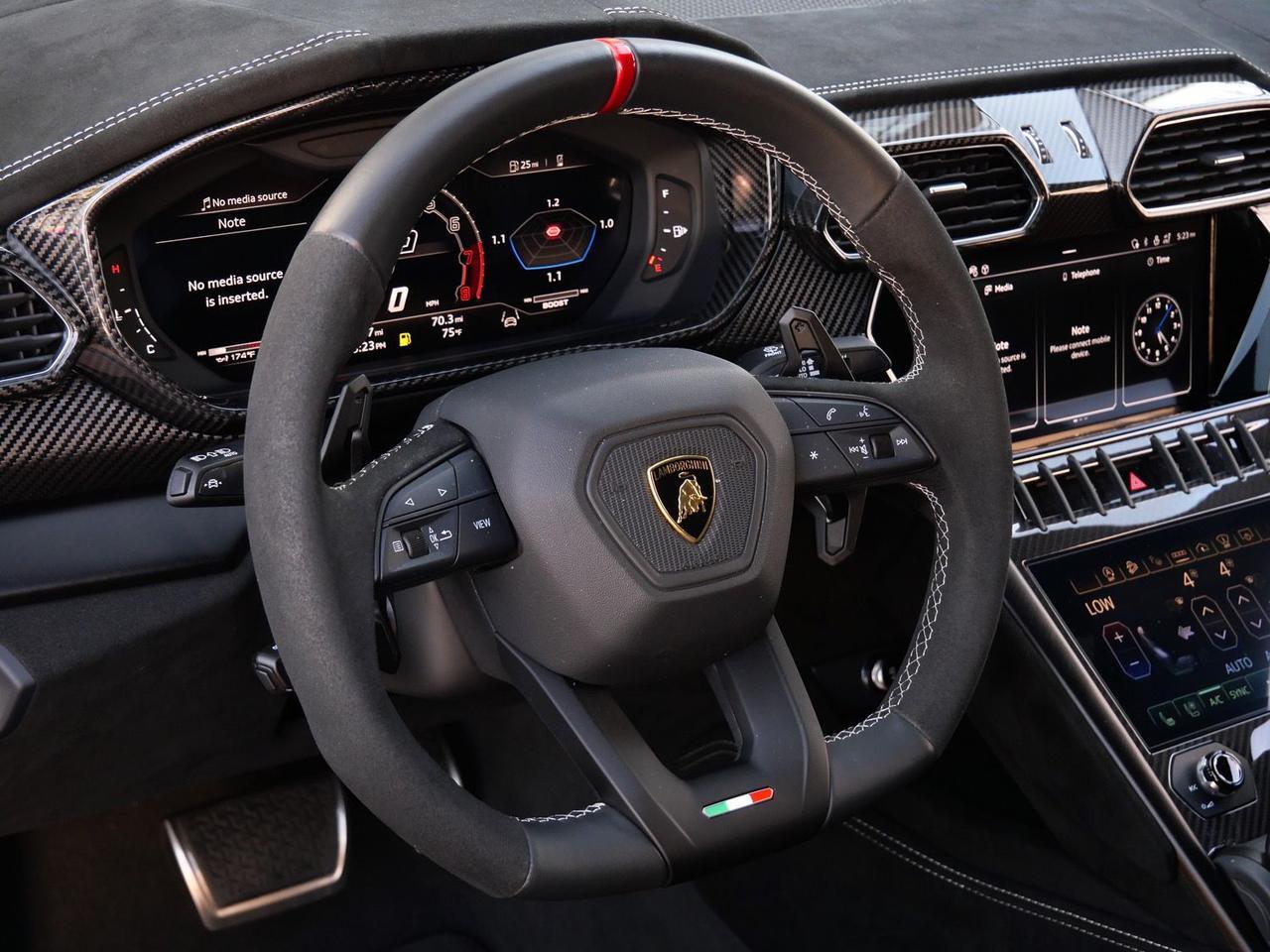 2024 Lamborghini Urus Performante Performante Lawrence KS