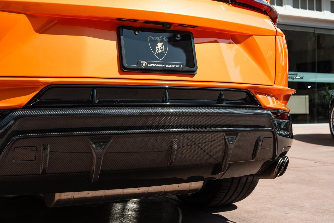 2024 Lamborghini Urus Performante Performante Lawrence KS